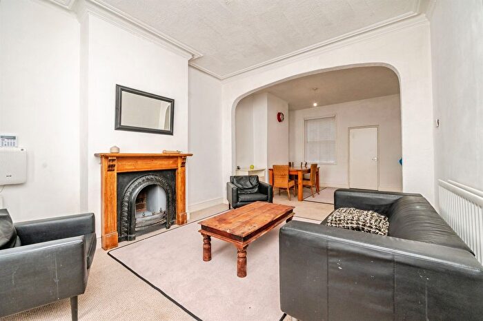 3 Bedroom Terraced House For Sale In Park Road, Hockley, Birmingham, B18