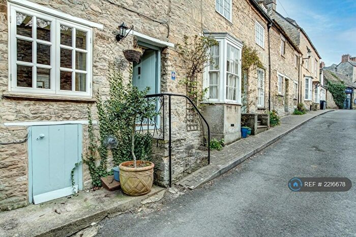 2 Bedroom Terraced House To Rent In Browns Lane, Woodstock, OX20