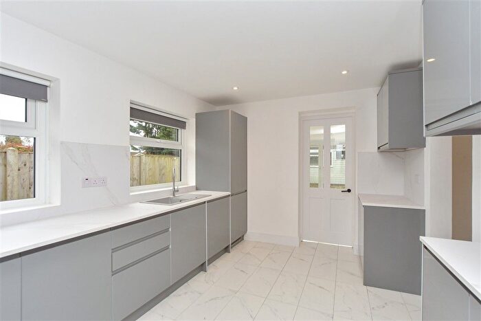 3 Bedroom Detached Bungalow For Sale In Danes Drive, Bayview, Kent, ME12