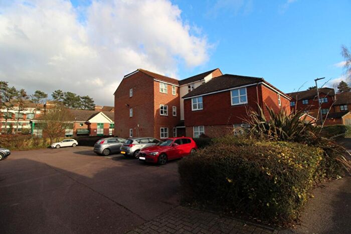 2 Bedroom Apartment To Rent In Marmet Avenue, Letchworth Garden City, SG6