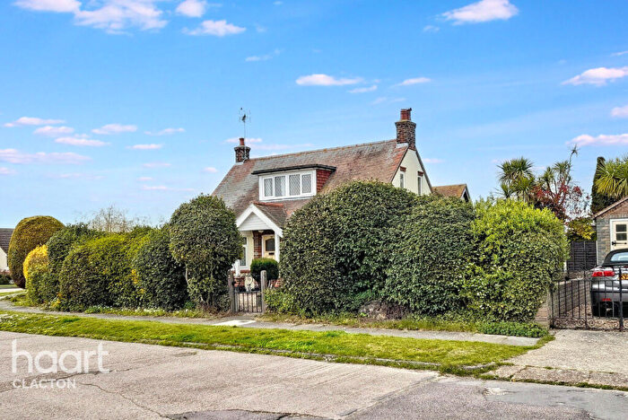 4 Bedroom Detached House For Sale In Merrilees Crescent, Clacton-On-Sea, CO15