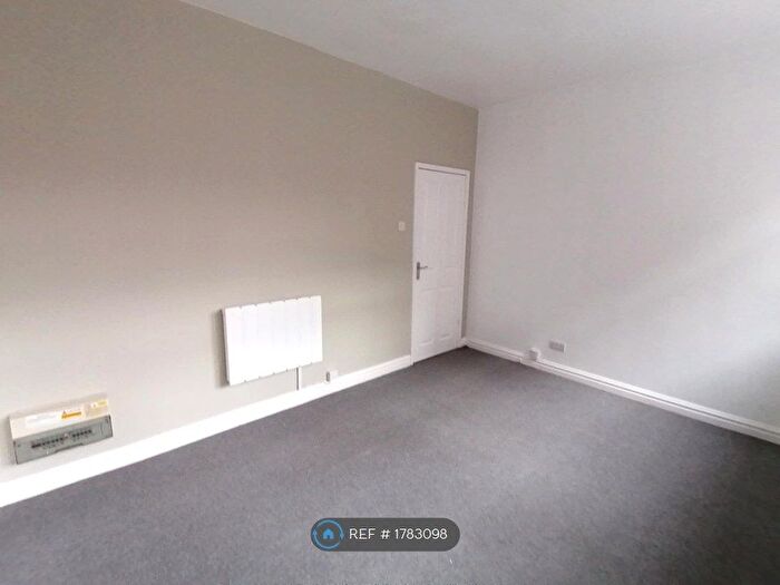 1 Bedroom Flat To Rent In Glasshouse Street, Nottingham, NG1