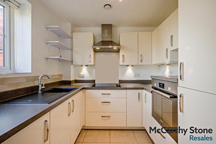 2 Bedroom Flat For Sale In Louis Arthur Court, - New Road, North Walsham, Norfolk, NR28