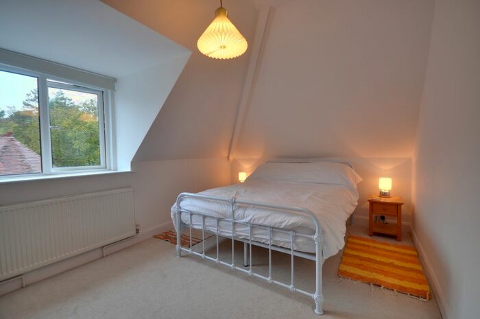 1 Bedroom Flat To Rent In Alumhurst Road, Westbourne, Bournemouth, BH4