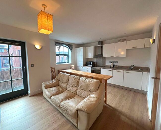 1 Bedroom Flat To Rent In Home, Chapeltown Street, Piccadilly, M1