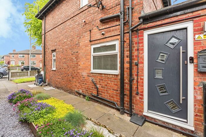 1 Bedroom Flat For Sale In Reynolds Street, Warrington, Cheshire, WA4