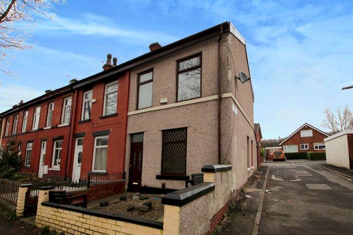 2 Bedroom Terraced House To Rent In Delamere Street, Chesham, Bury, BL9