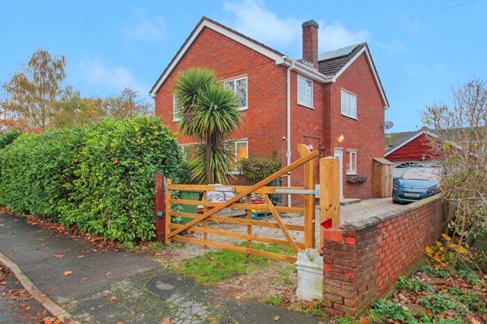 4 Bedroom Detached House For Sale In Harborough Magna, CV23