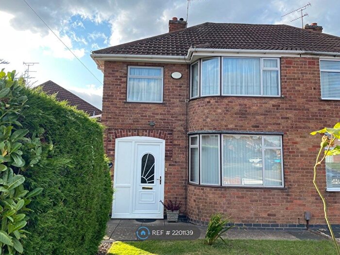 3 Bedroom Semi-Detached House To Rent In Castleton Road, Wigston, LE18