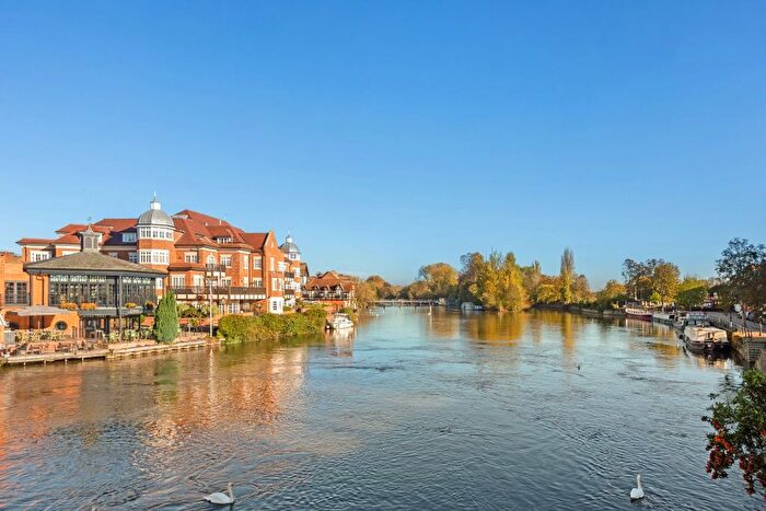 3 Bedroom Flat To Rent In King Stable Street, Eton, Windsor, SL4