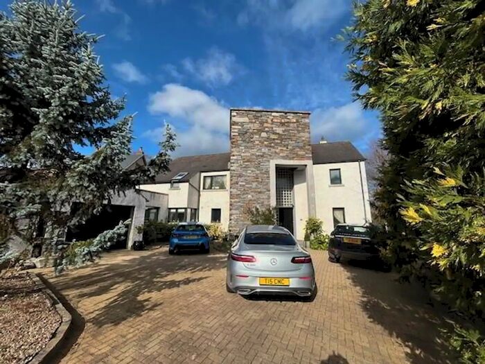 4 Bedroom Detached House For Sale In Rosswater, Derry, BT47