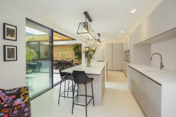 4 Bedroom Semi-Detached House To Rent In Feltham Avenue, East Molesey, KT8