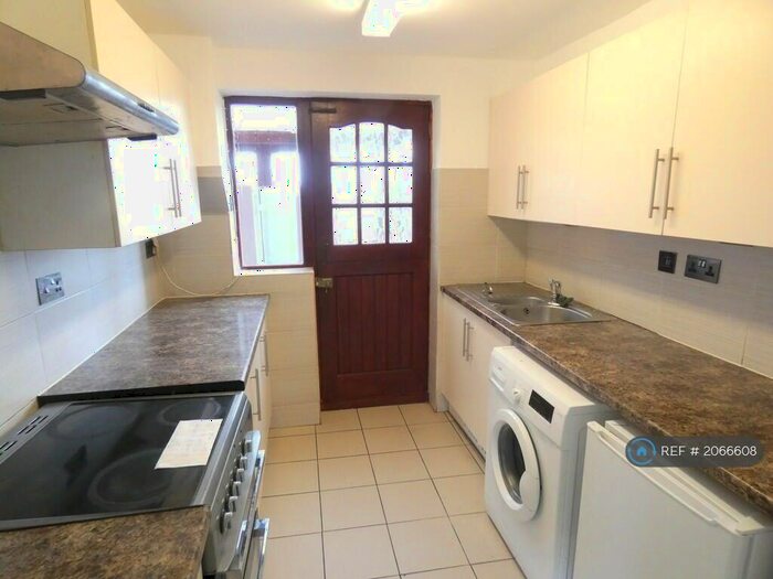 4 Bedroom Terraced House To Rent In Franklin Close, Marston Moretaine, Bedford, MK43