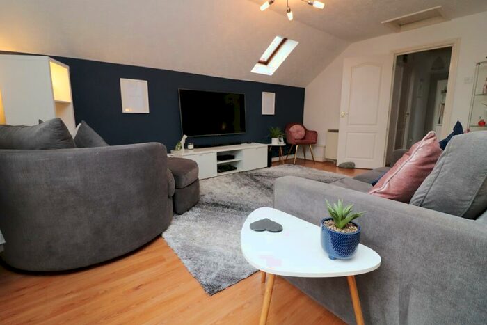 2 Bedroom Apartment To Rent In Cavendish Gardens, St, Margaret's Road, Chelmsford, CM2