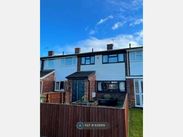 3 Bedroom Terraced House To Rent In Lordsmead, Cranfield, Bedford, MK43