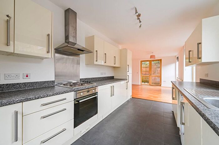 2 Bedroom Flat To Rent In Chalkley House, Tottenham, London, N15