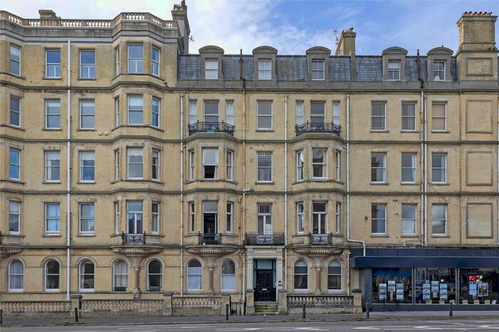 2 Bedroom Flat To Rent In Airlie House, Grand Avenue, Hove, East Sussex, BN3