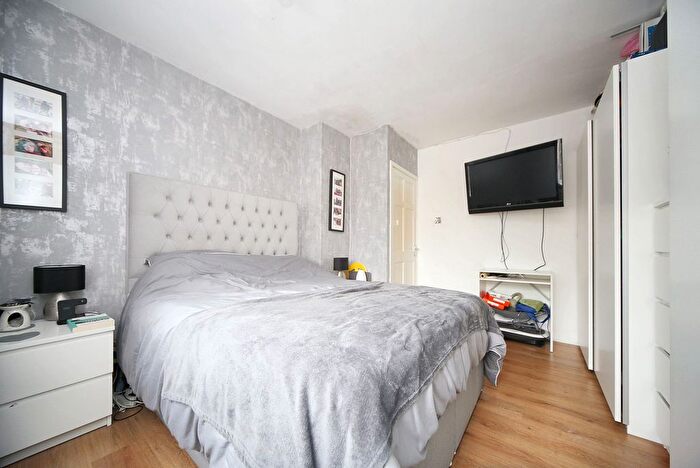 3 Bedroom Terraced House For Sale In Hampden Place, Wigan, WN5