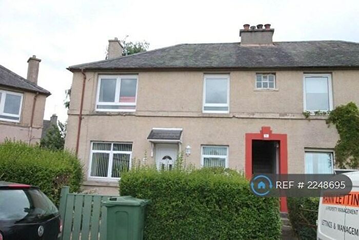 2 Bedroom Flat To Rent In Woodhall Drive, Juniper Green, EH14