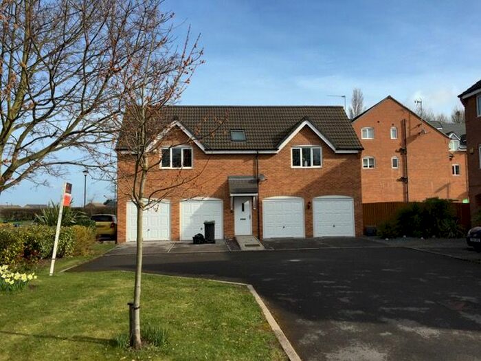 2 Bedroom Flat To Rent In Grange Road, Cantley, Doncaster DN4