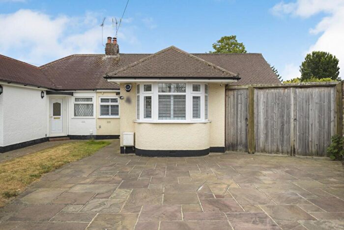 4 Bedroom Bungalow To Rent In Eccleston Close Orpington, BR6