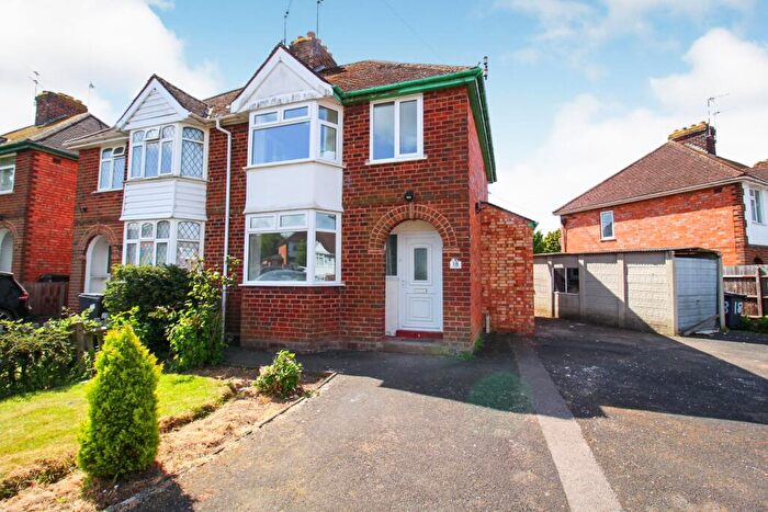 4 Bedroom Terraced House To Rent In Taylor Avenue, CV32