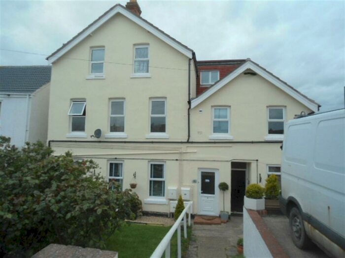 1 Bedroom Flat To Rent In Roman Bank, Skegness, PE25