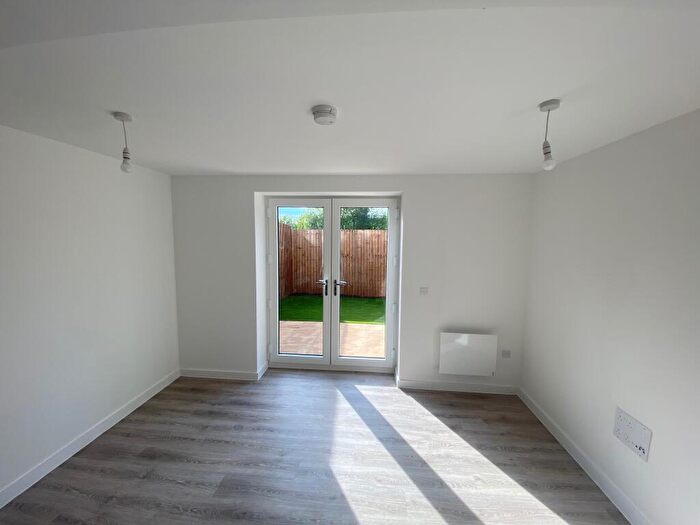 2 Bedroom Apartment For Sale In Belgrave Village, Birmingham, B12