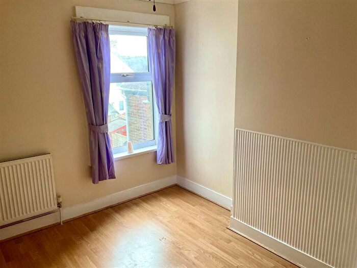 2 Bedroom Terraced House For Sale In Nightingale Road, Dover, CT16