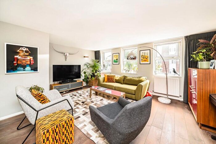 3 Bedroom Flat For Sale In Alexandra Park Road, London, N10