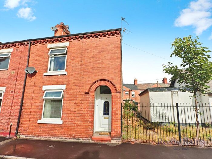 3 Bedroom End Of Terrace House For Sale In Romanes Street, Northwich, Cheshire, CW8