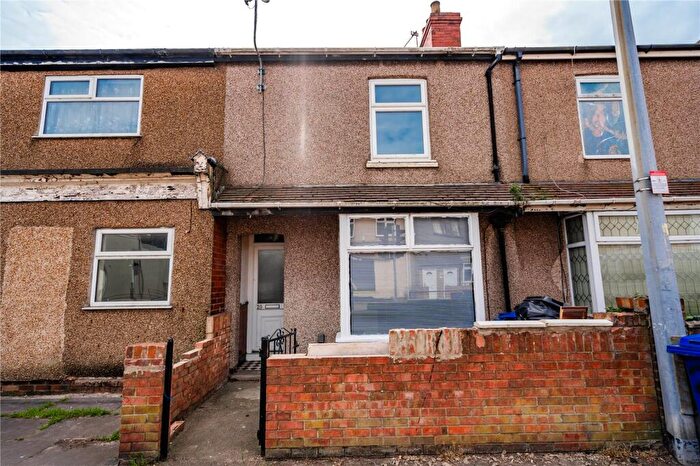 3 Bedroom Terraced House For Sale In Gilbey Road, Grimsby, Lincolnshire, DN31