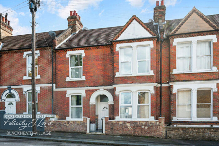 4 Bedroom Terraced House For Sale In Sandrock Road, London, SE13