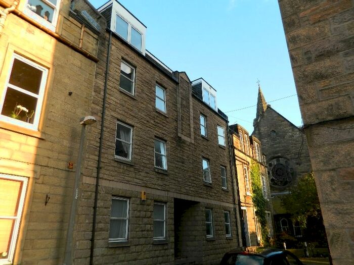 2 Bedroom Flat To Rent In Richmond Terrace, Haymarket, Edinburgh, EH11