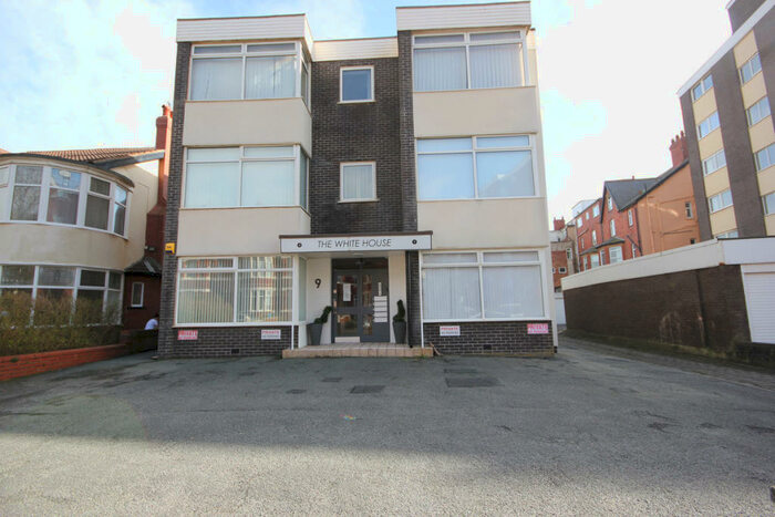 2 Bedroom Apartment To Rent In Hornby Road, Lytham St. Annes, FY8