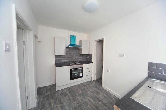 3 Bedroom Terraced House To Rent In Brynhyfryd Street, Treorchy, CF42