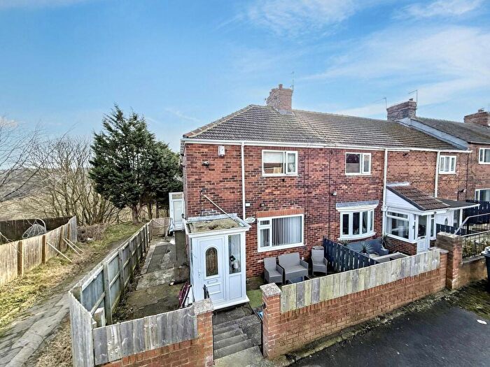 3 Bedroom End Of Terrace House For Sale In Cotsford Park Estate, Horden, Peterlee, Durham, SR8