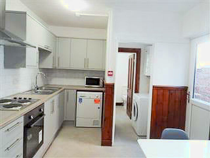 4 Bedroom Terraced House To Rent In Westbourne Grove, West End, Lincoln, LN1