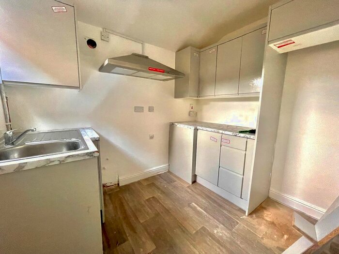 4 Bedroom Property To Rent In Twyning Road, Edgbaston, Birmingham, B16