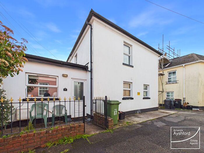 2 Bedroom End Terrace House For Sale In Brent Road, Paignton, TQ3