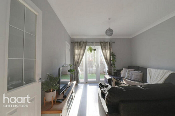 5 Bedroom Town House To Rent In Albatross Way, Chelmsford, CM3