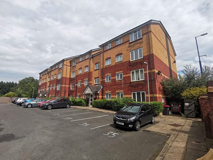 1 Bedroom Flat To Rent In Little Bolton Terrace, Eccles New Road, Salford, M5