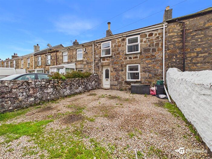 2 Bedroom Terraced House For Sale In Victoria Street, Camborne, TR14