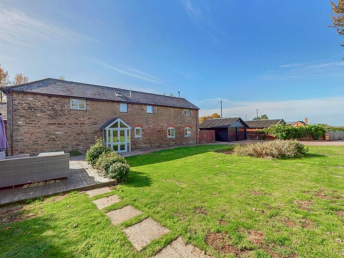 3 Bedroom Barn Conversion For Sale In Bromyard Road, Cradley, Malvern, WR13