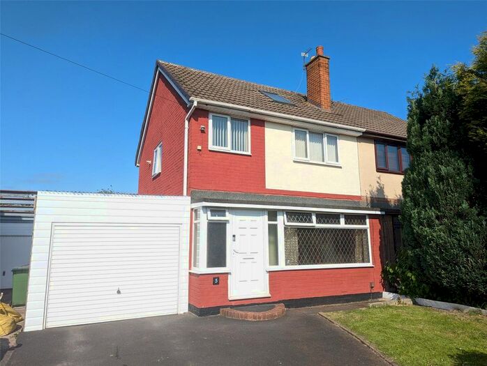 Houses for sale & to rent in TF2 8AN, Barclay Gardens, Donnington Telford