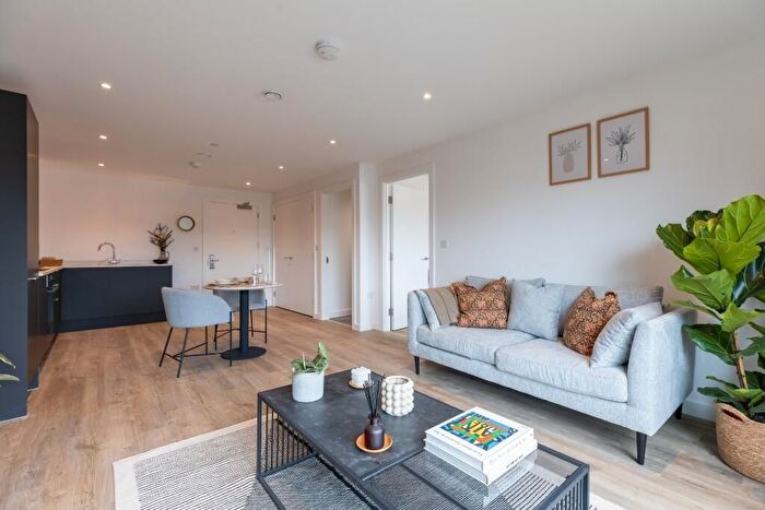 1 Bedroom Flat To Rent In Hairpin House, Bradford Street, Birmingham, B12