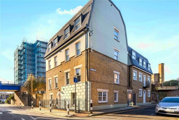 1 Bedroom Flat To Rent In Rose Court, Mill Place, London, E14