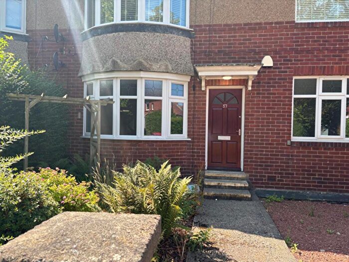 2 Bedroom Flat To Rent In Linthorpe Road, Gosforth, Newcastle Upon Tyne, Tyne And Wear, NE3