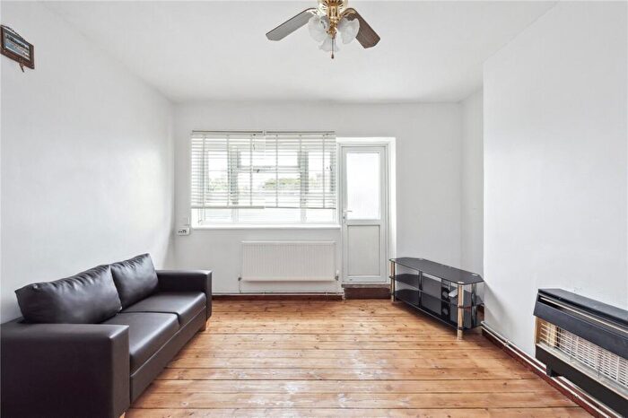 1 Bedroom Apartment To Rent In Wimbourne Street, London, N1