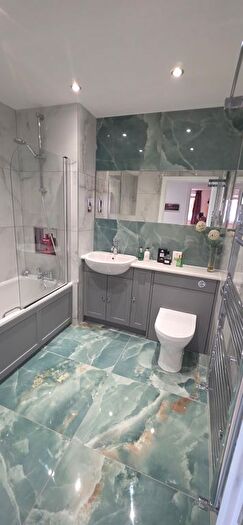 2 Bedroom Flat To Rent In Erebus Drive, Woolwich, SE28